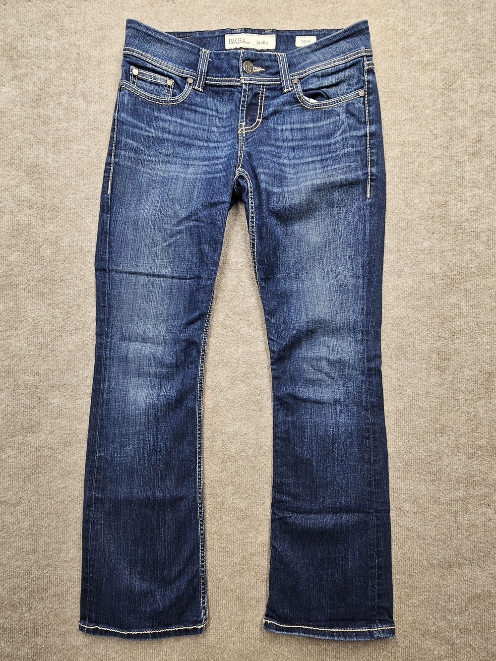BKE Stella Bootcut Jeans Womens 29R Medium Wash Low Rise Distressed Pockets